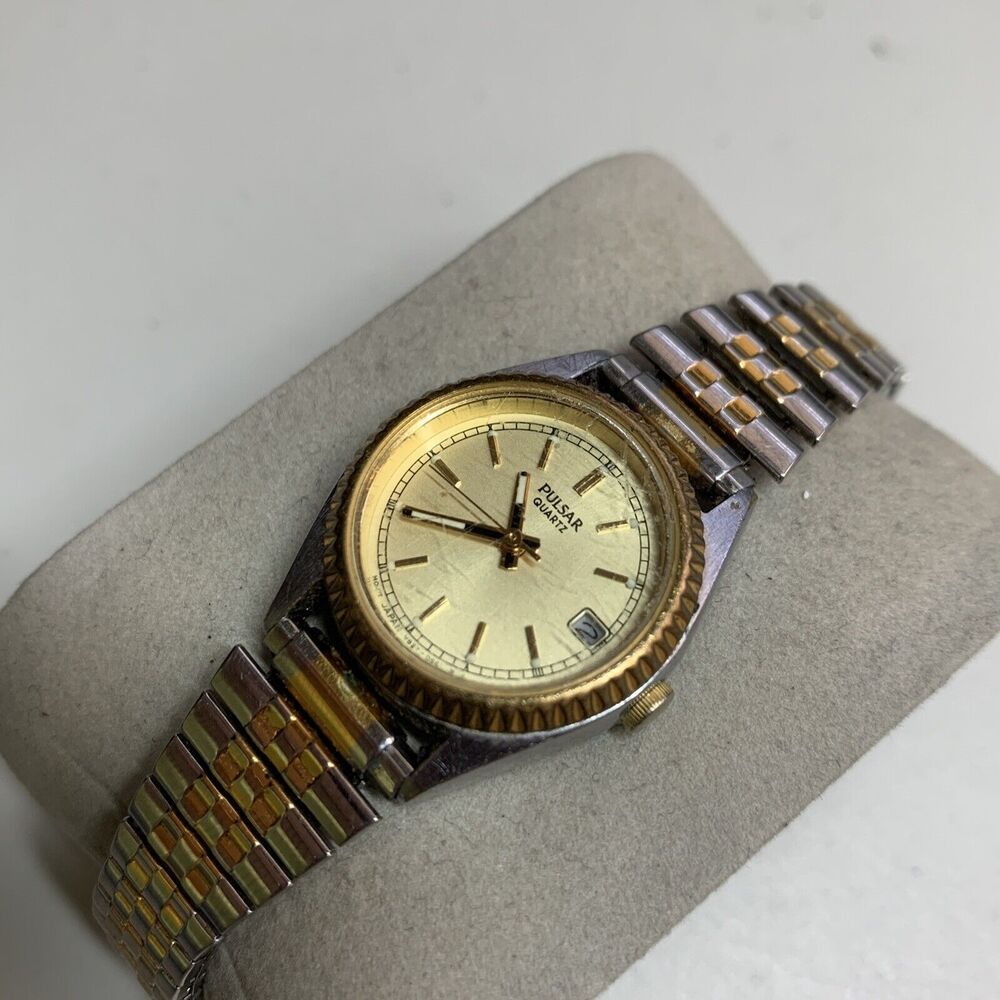 Vintage Pulsar Watch Women Gold Silver Two Tone Round Day